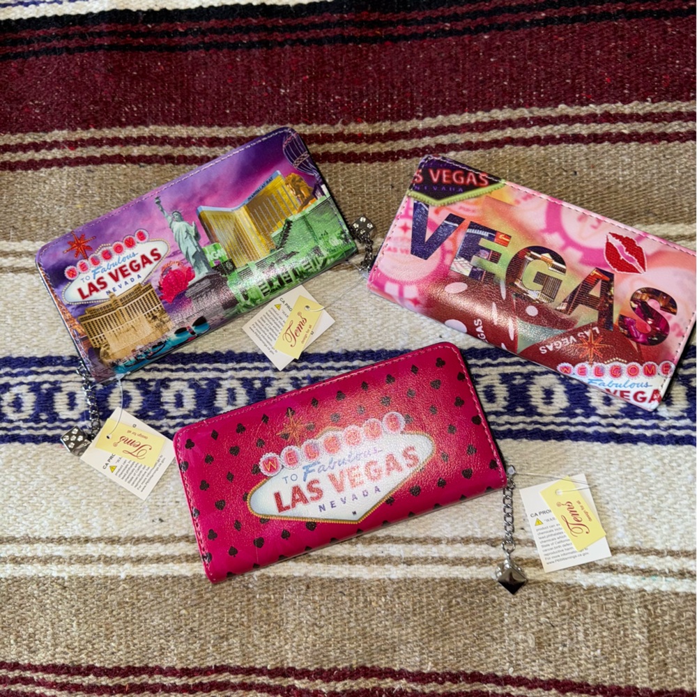 VEGAS BABY!  Las Vegas Themed Women's Wallet Set